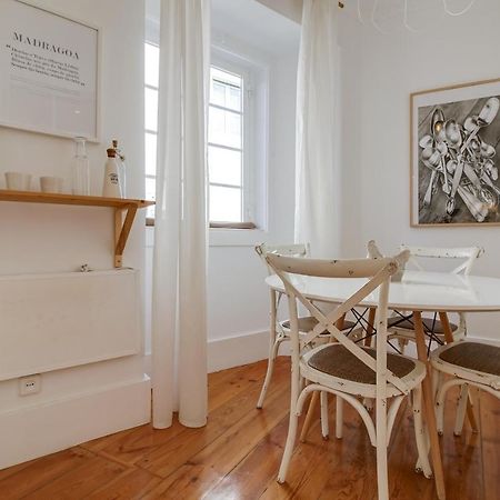 Madragoa Cosy Apartment Lisbon Bagian luar foto