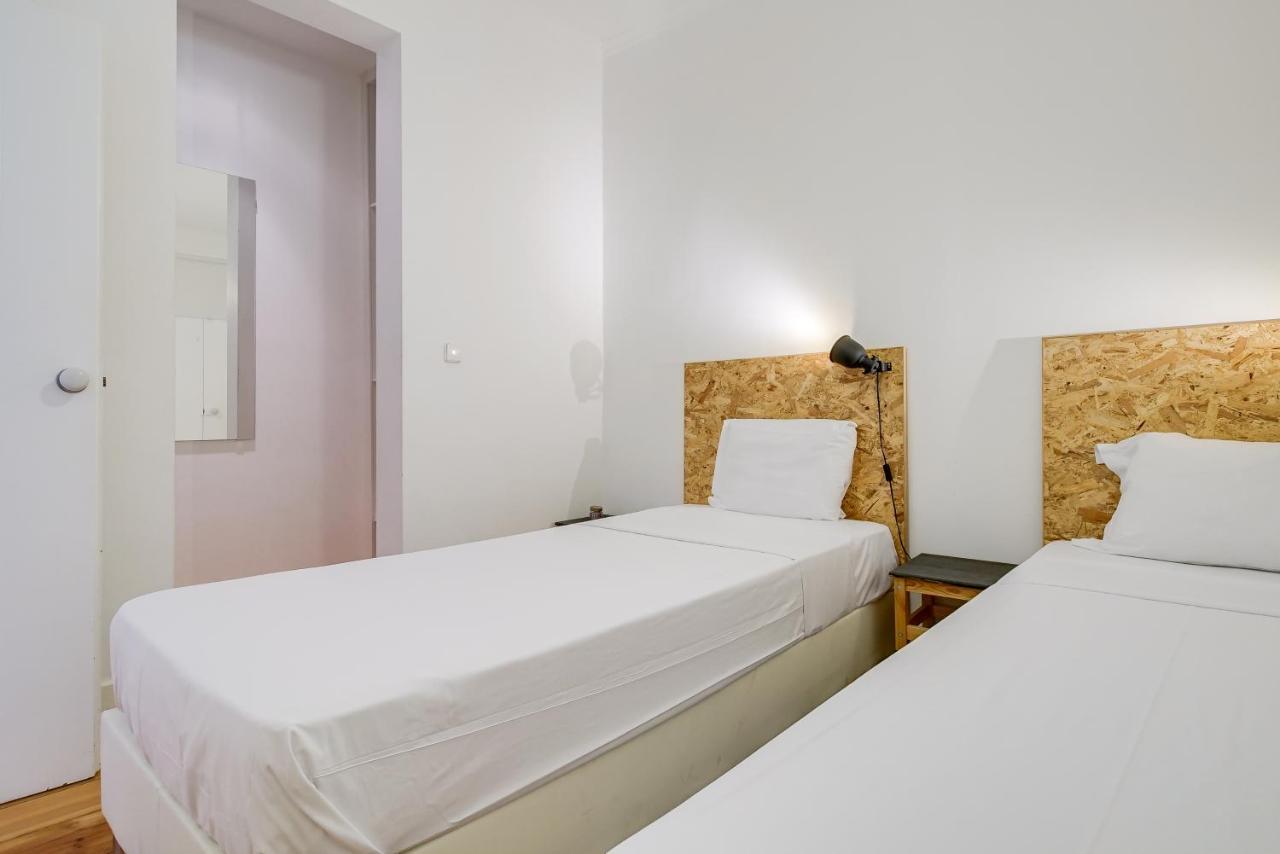 Madragoa Cosy Apartment Lisbon Bagian luar foto